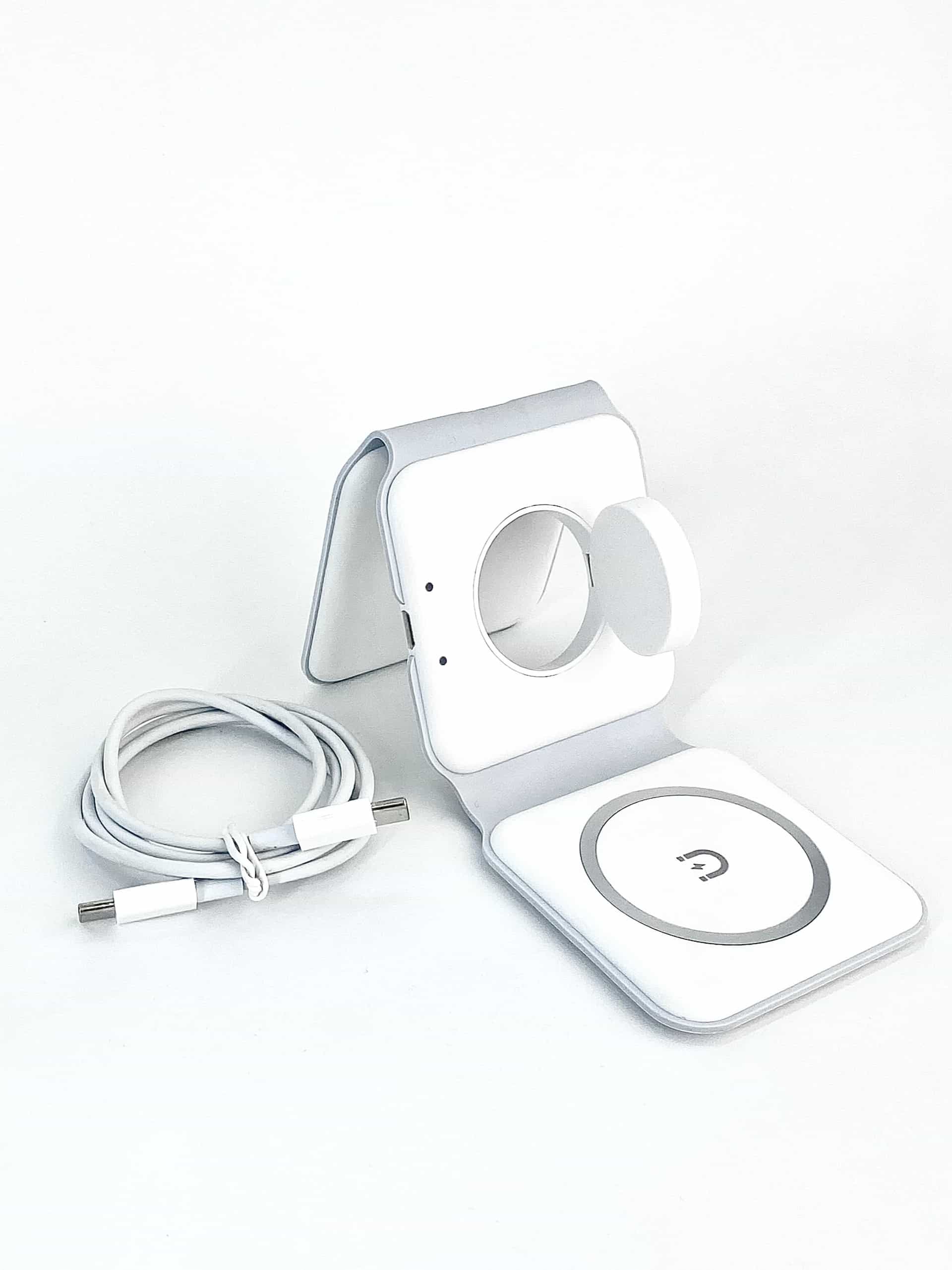 3-in-1 Magnetic Wireless Charger